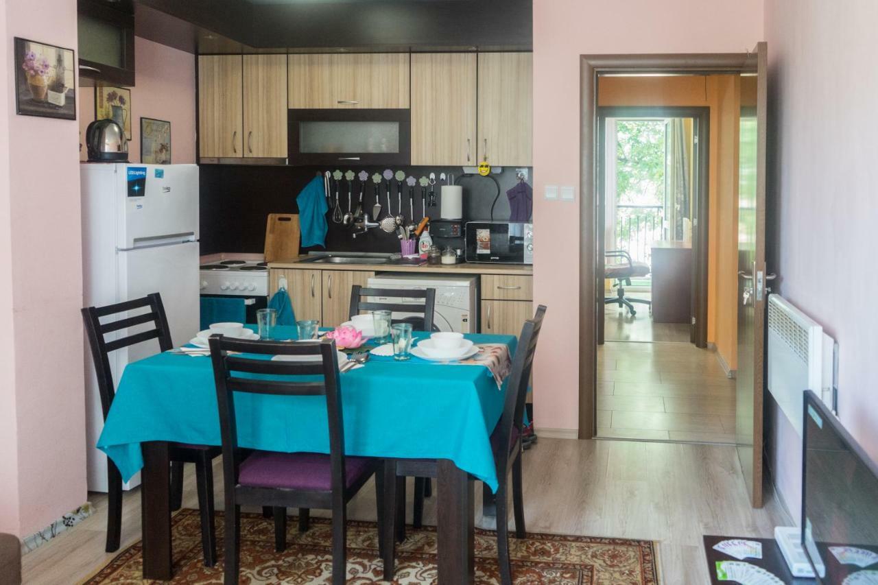 Apartment Eve Varna Exterior photo